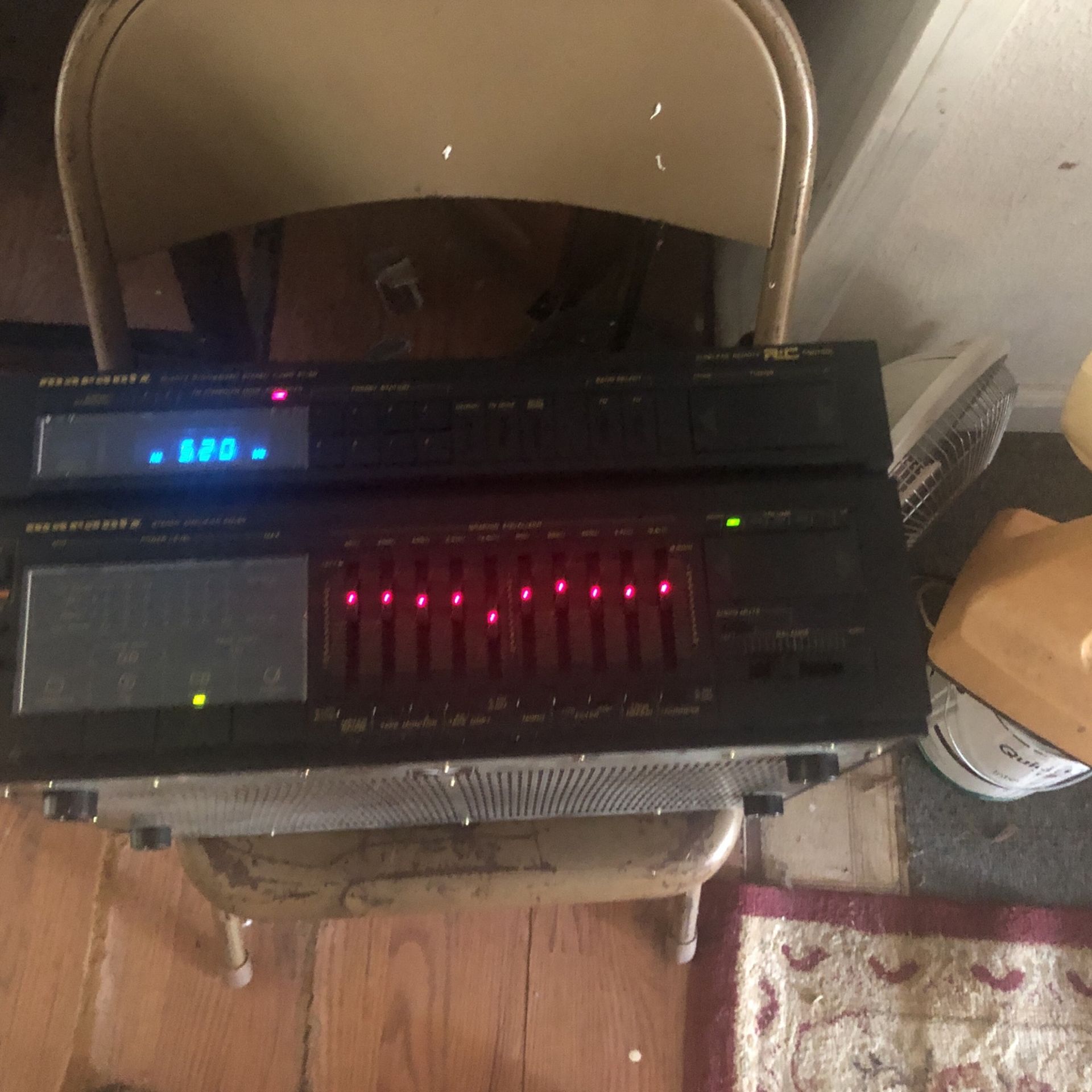 Marantz TA -150 Tuner /PA-150 Graphic Equalizer Amp.j