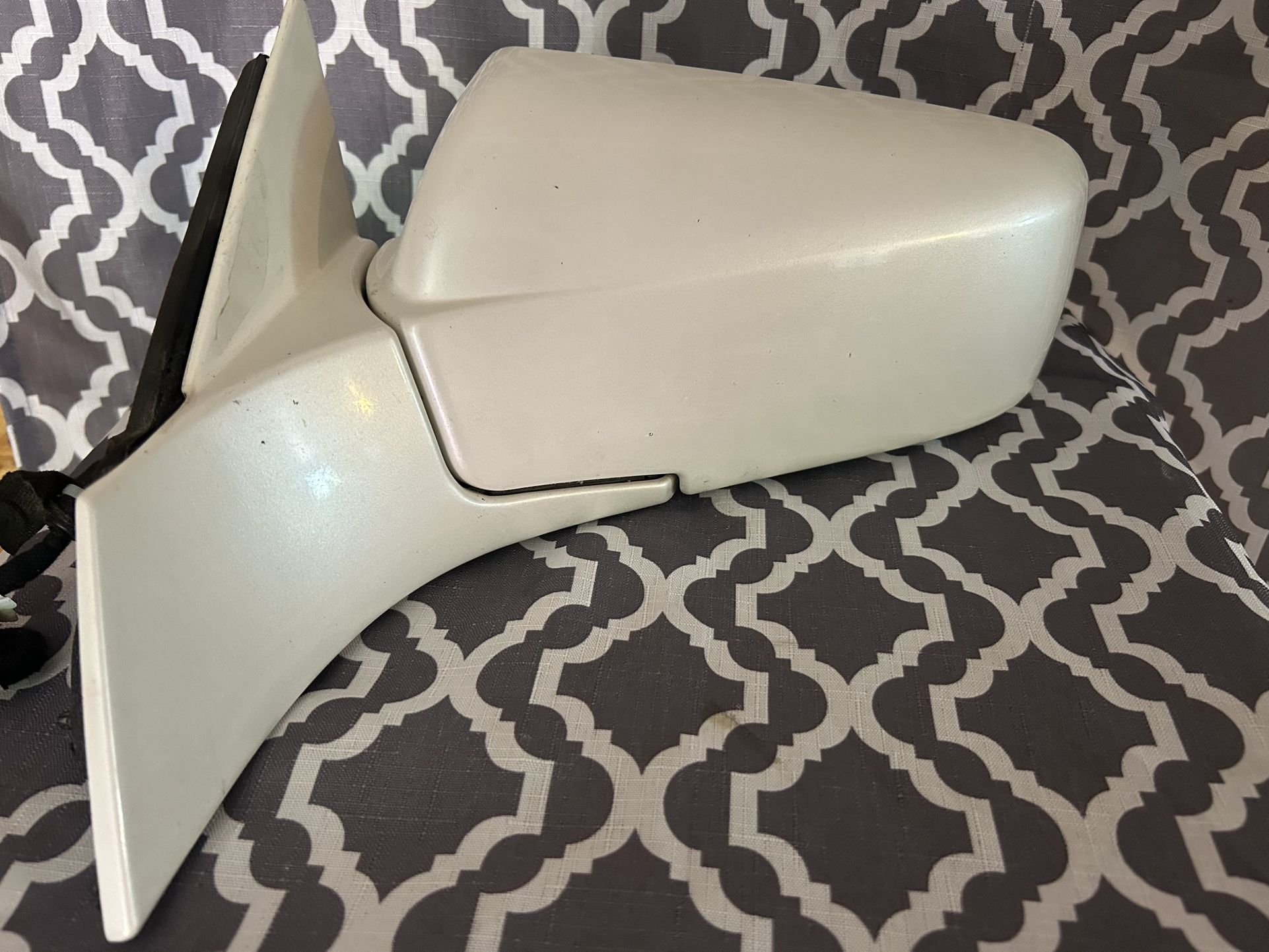 USED 2003-2007 Cadillac CTS Left Side Mirror OEM great Condition