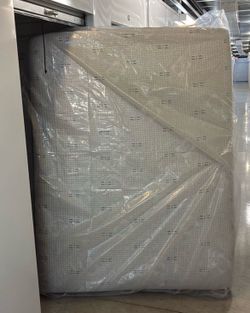 Sealy memory foam queen mattress