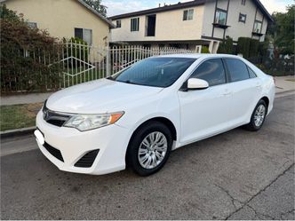2014 Toyota Camry le