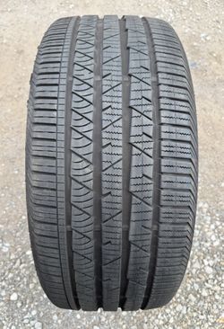 Continental 265/45/21 (1) Tire