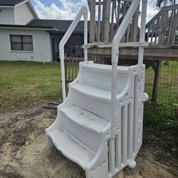 Above Ground Pool Staircase