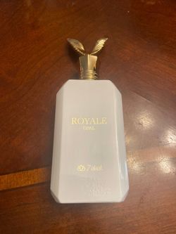 D136 ROYALE OPAL Zakat Perfume Bottle