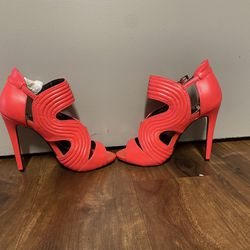 Brand New Woman’s Zel Designer brand Red High Heel Shoes Up For Sale 