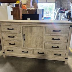 8 Drawer Dresser for Bedroom