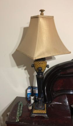 2 side lamps