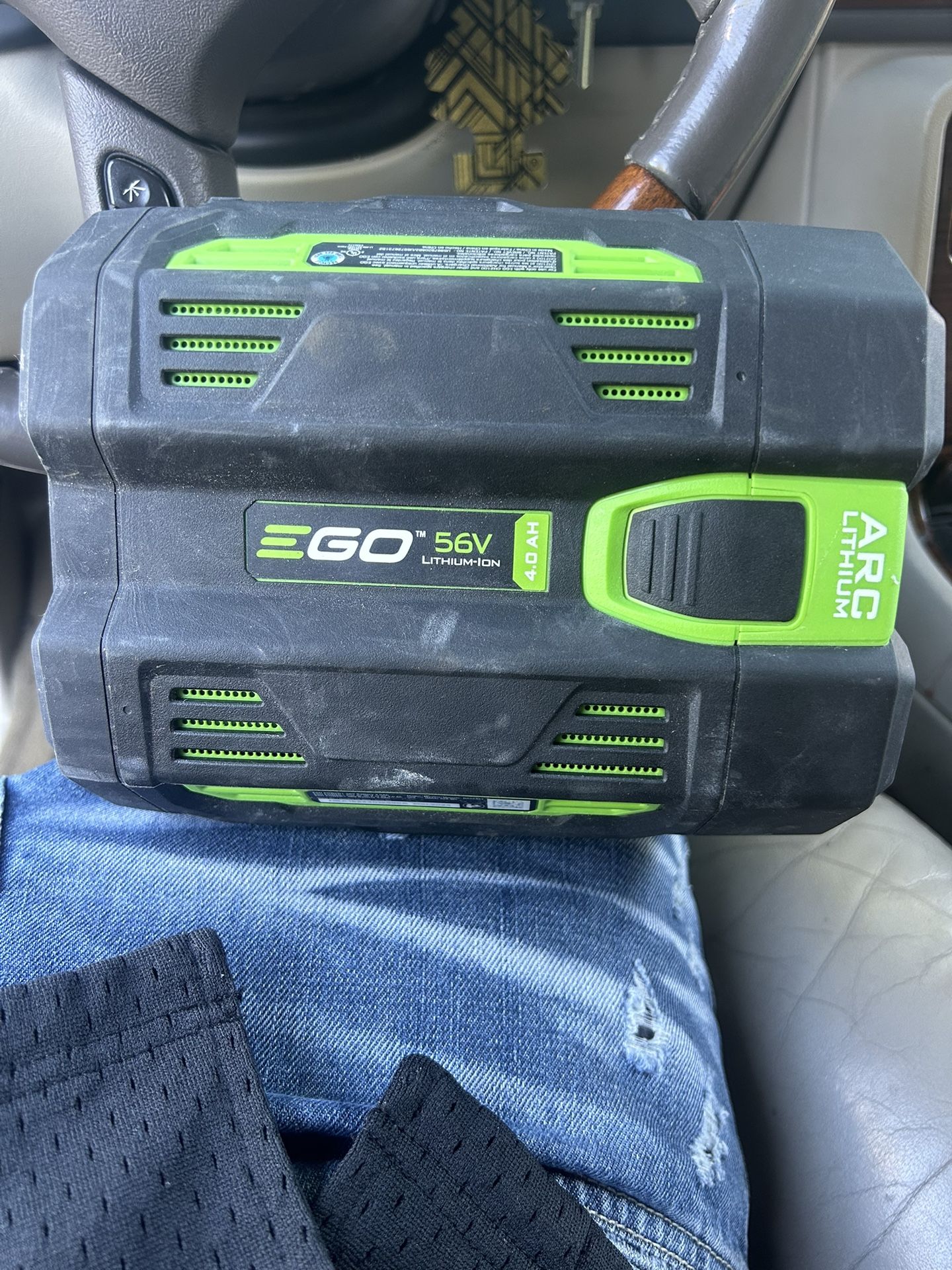 2 Greenworks 56V Lithium Ion Battery With 1 Charger 