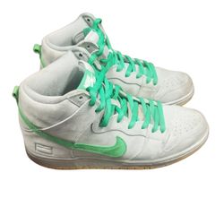 Nike Sb Dunk High "Silver Box" Sneaker $325 (Good Condition) Size 10.5