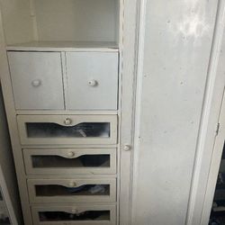 Full Size Solid Wood Bedroom Set – Bed, Armoire, Dresser & Side Table – Must Sell