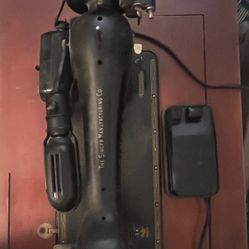 Vintage 1950 Model 66 Singer Sewing Machine With Table. Shipping Without Table