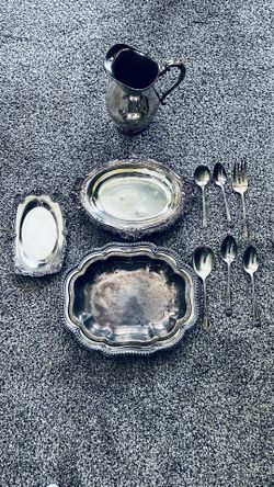 Dining Room Pitcher & Platters