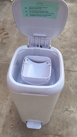 Genie diaper Pail