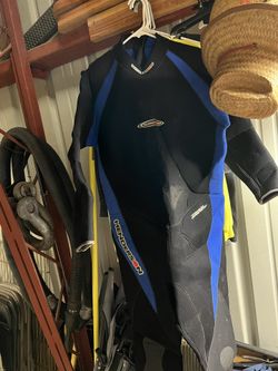 Henderson Dive Wear 
