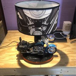 Harley Lamp