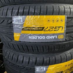 215/35/18 New Set Of Tires 