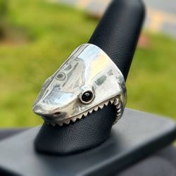 Jewelry Green Wood .925 sterling silver fancy super shark Ring size 11.00