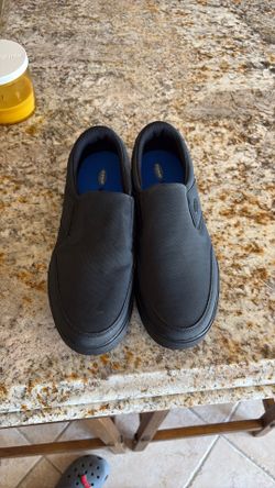 Mens 9 dr scholls no slip work shoes