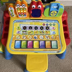 Toy Lot Fisher Price, Vetch, Radio Flyer, Etc