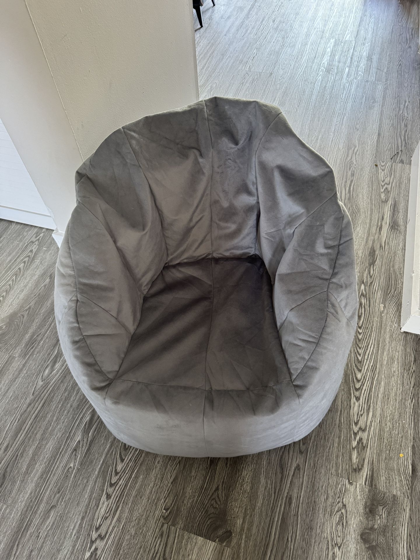 Plush Lounge Chairs