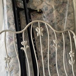 Good Quality Furniture (best Offer)