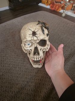 Halloween skull decor
