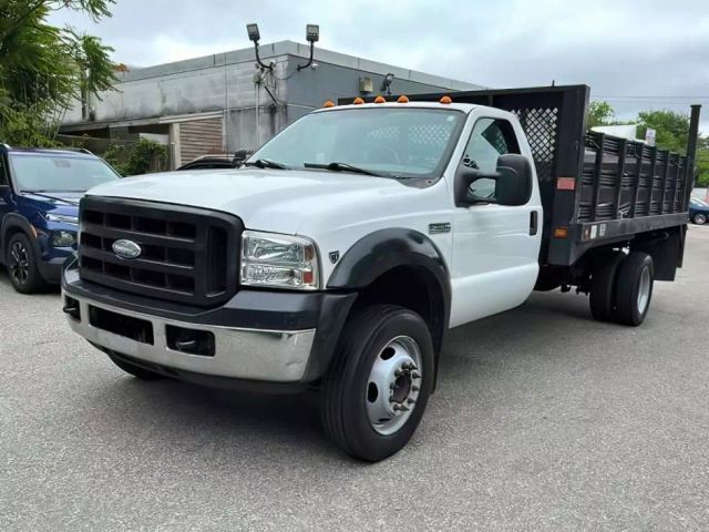 2006 Ford F550 Super Duty Regular Cab & Chassis