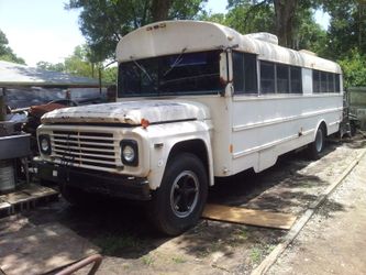 72 Ford bus camper Parts bus not running