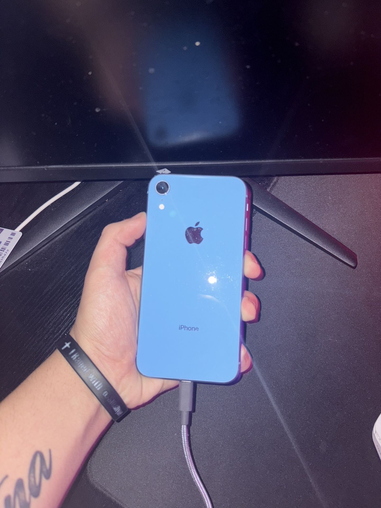 iPhone XR 64gb