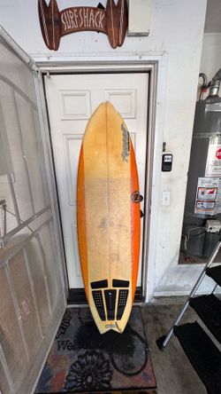 Russel 6’6” surfboard