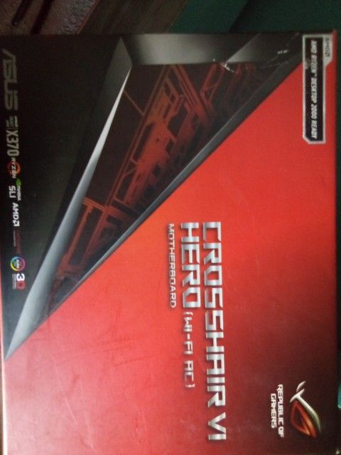 Crosshair Hero V1 WiFi AC Motherboard