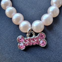 small girl dog pearl necklace 