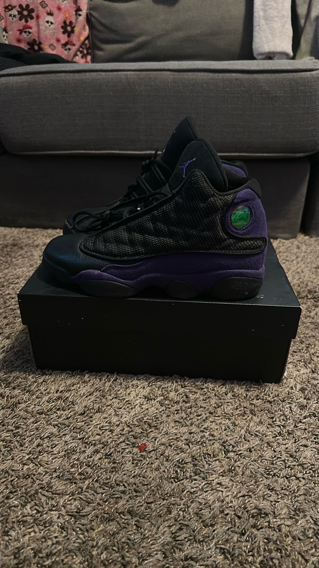 jordan 13 Court purple sz 7y