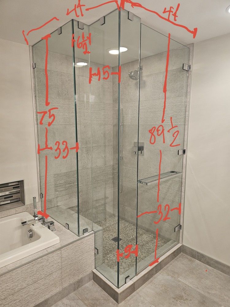 1/2 Inch Tampered Glass Shower With Hardweare 