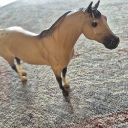 Breyer Traditional Series Horse - Pony of the Americas - Dun Appaloosa Mare