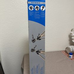 Dynex All-purpose Tripod Brand New 