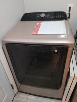 7.4 cu. ft. Gas Dryer With Sensor Dry And 5.0 cu. ft Top Load Washer