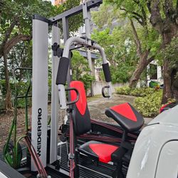 New condition Hercules HomeGym. Se hace delivery for extra. 💯 Pounds&Libras Stucks