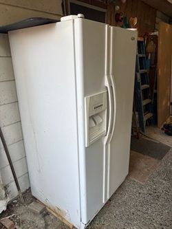 Whirlpool sxs refrigerator