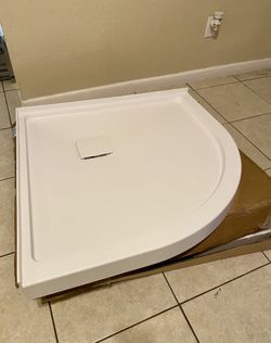 36" X 36" Round Corner Double-Threshold Shower Pan Base With Center Drain