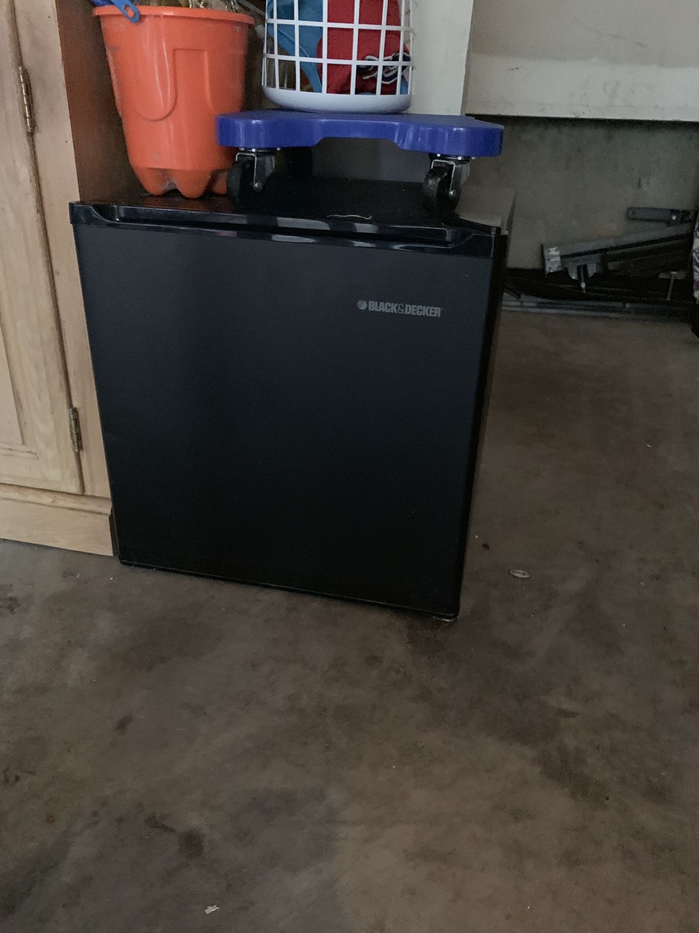 Small like new refrigerator