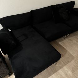 black sectional sofa 
