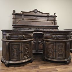 Stunning King Bedroom Set 