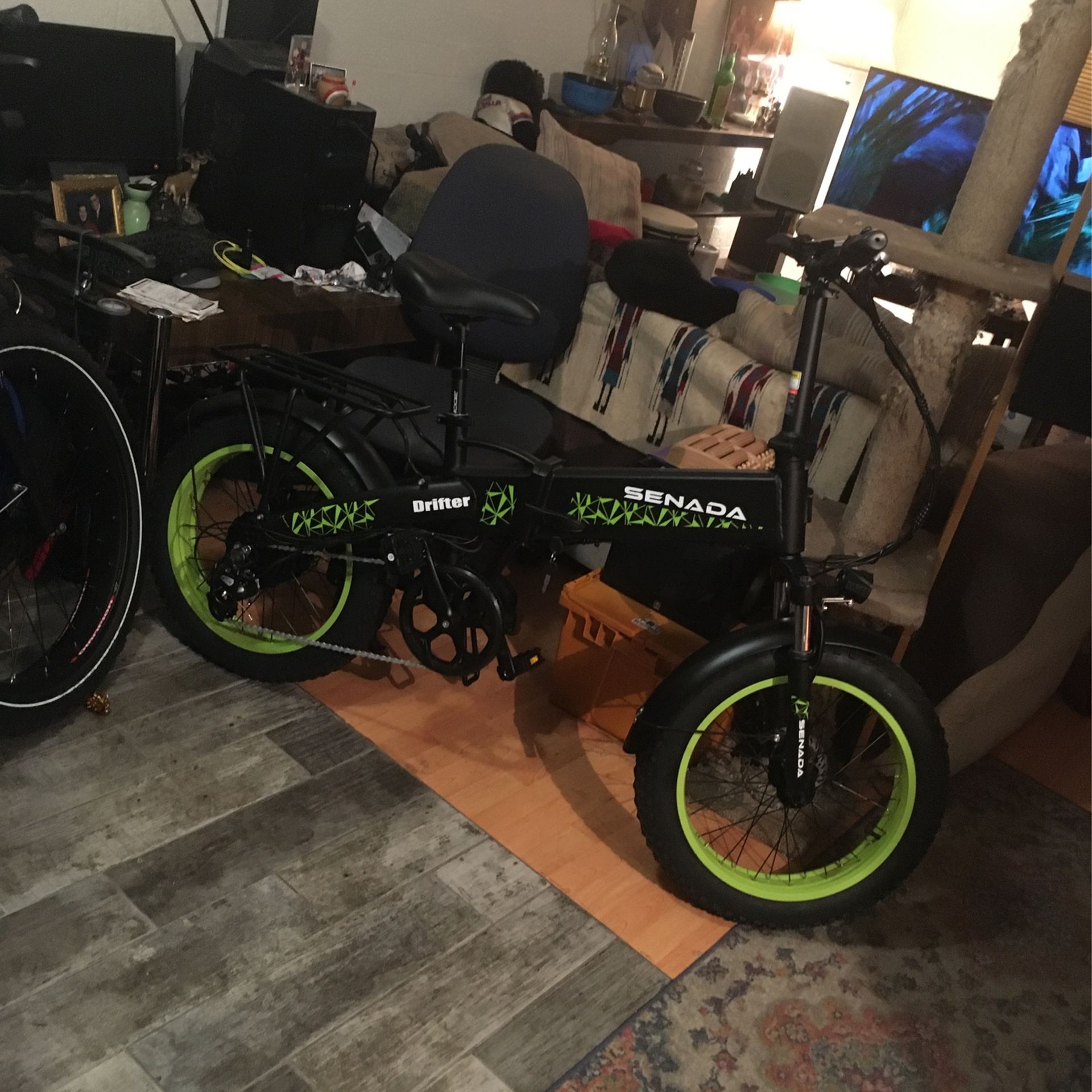 Best Folding Ebike For Money Period! Best Built And Beautiful!!! 1,300.00 List 28/30 Mph & 62 Mile Max Rng Awesome and Best Engineered!