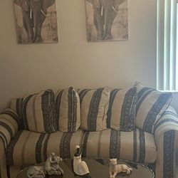 150 OBO Couch  Need Gone ASAP 