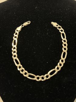 14k Yellow Gold Figaro Bracelet 