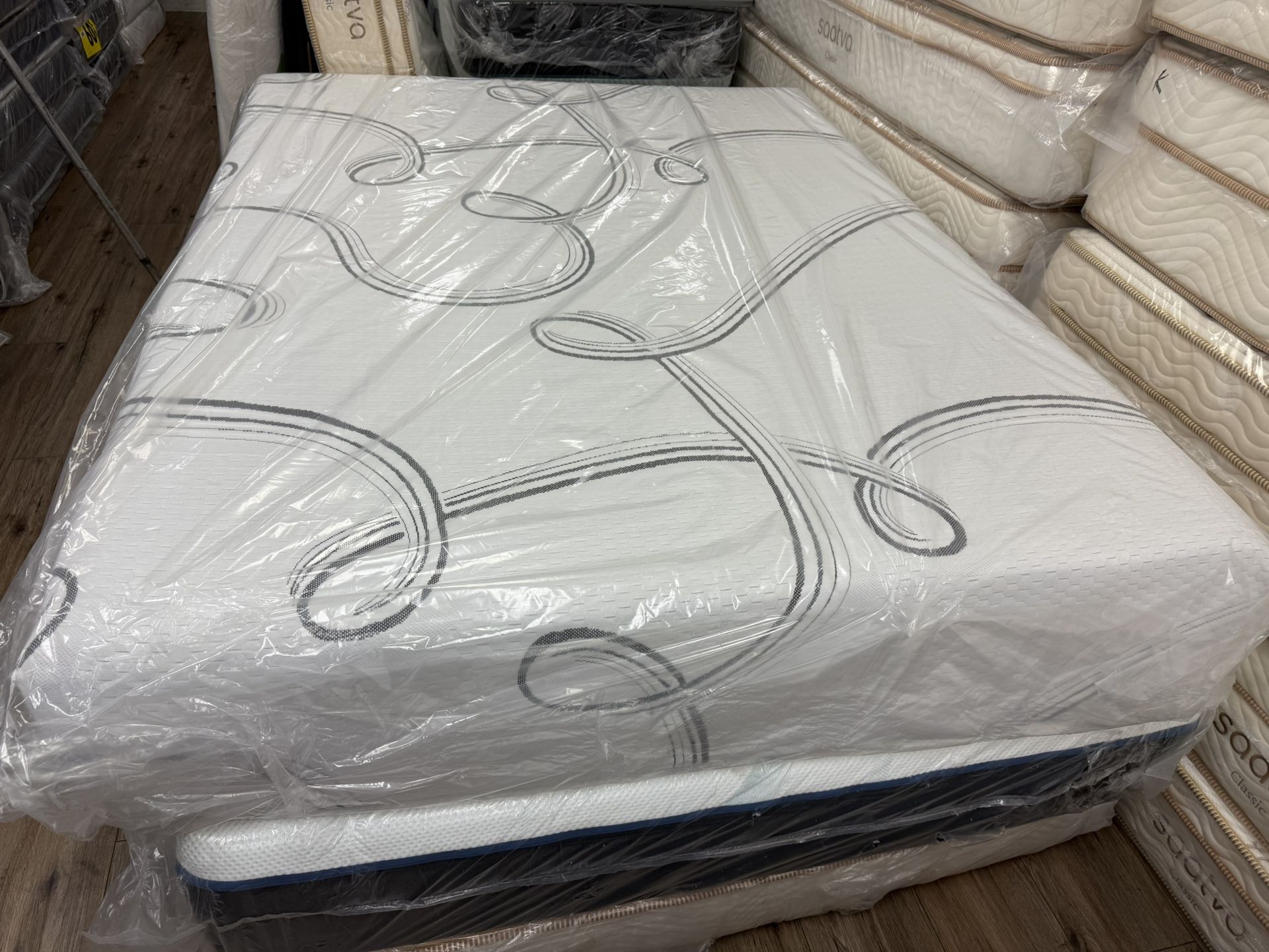 Queen Size Memory Foam Mattress Only $249/mattress And Box $349