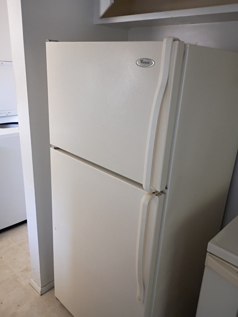 Whirlpool Refrigerator