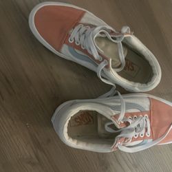 Women Vans Size 8.5