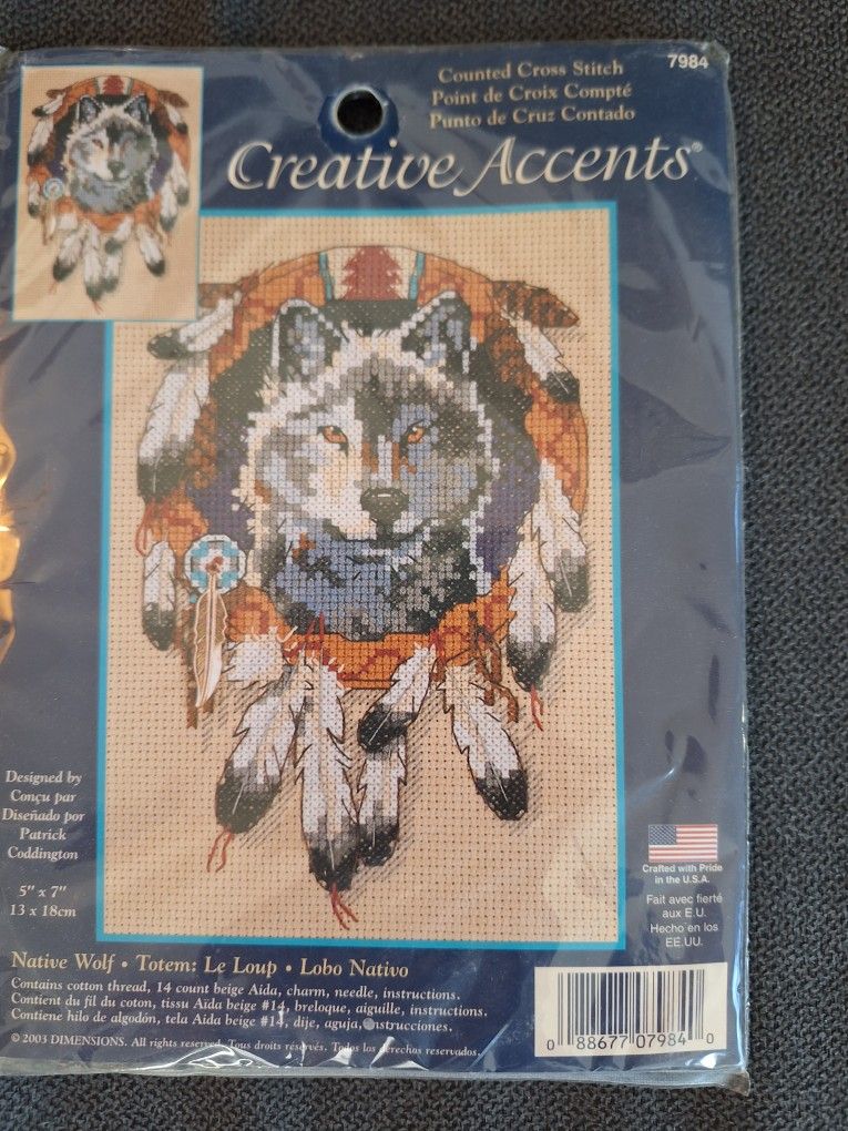 Cross Stitch Native Wolf