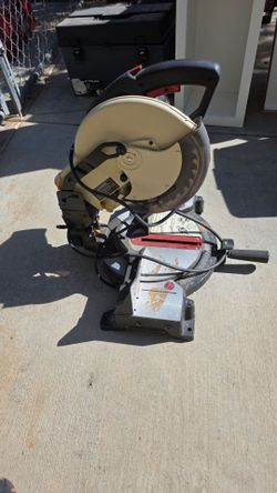 Compound miter saw 10"